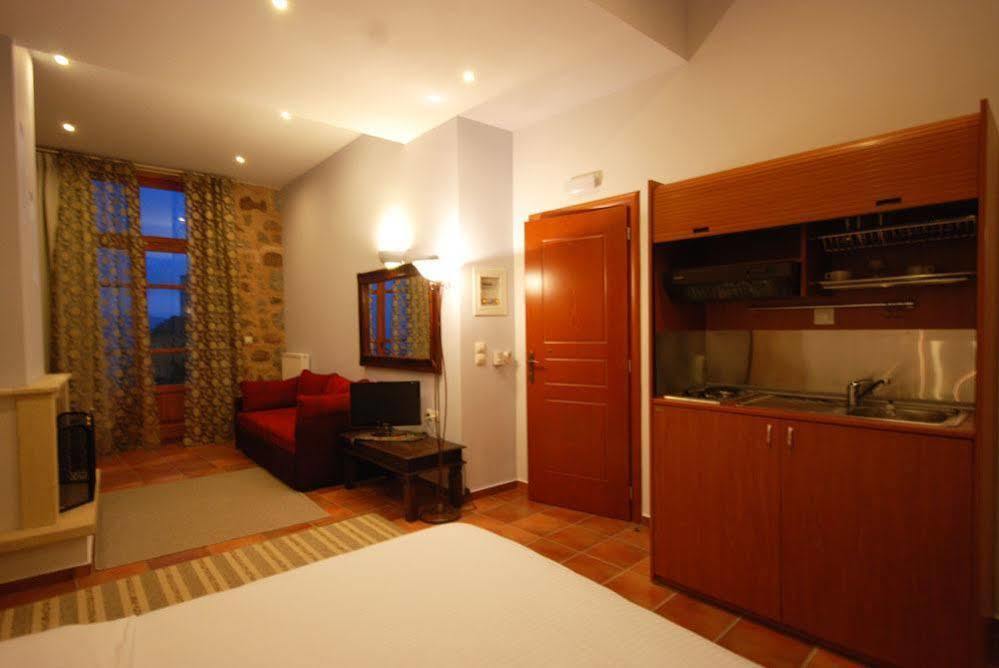 Hotel Parnassos Arachova Exterior foto